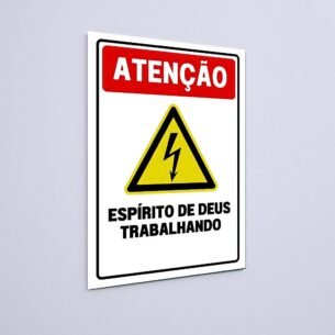 FEE-7512_atencao-espirito-deus-trabalhando_2