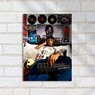Quadro Decorativo Rap - Homem Produzindo Musica Cama