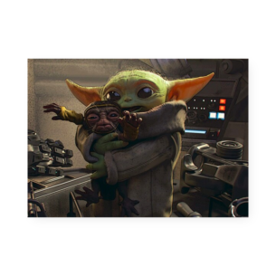 Quadro Decorativo Star Wars Baby Yoda Segurando Criatura
