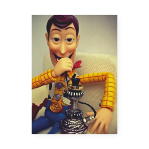 Quadro Decorativo Woody Boneco Narguile Сamisa Amarela